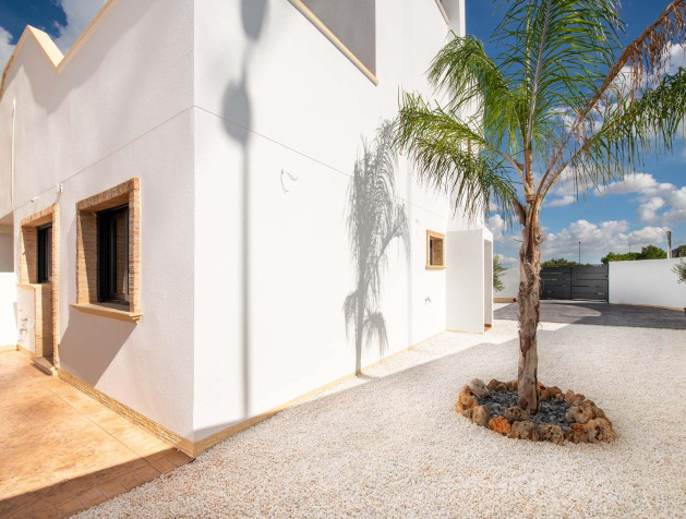 Bungalow - New Build - Cox - San Fernando