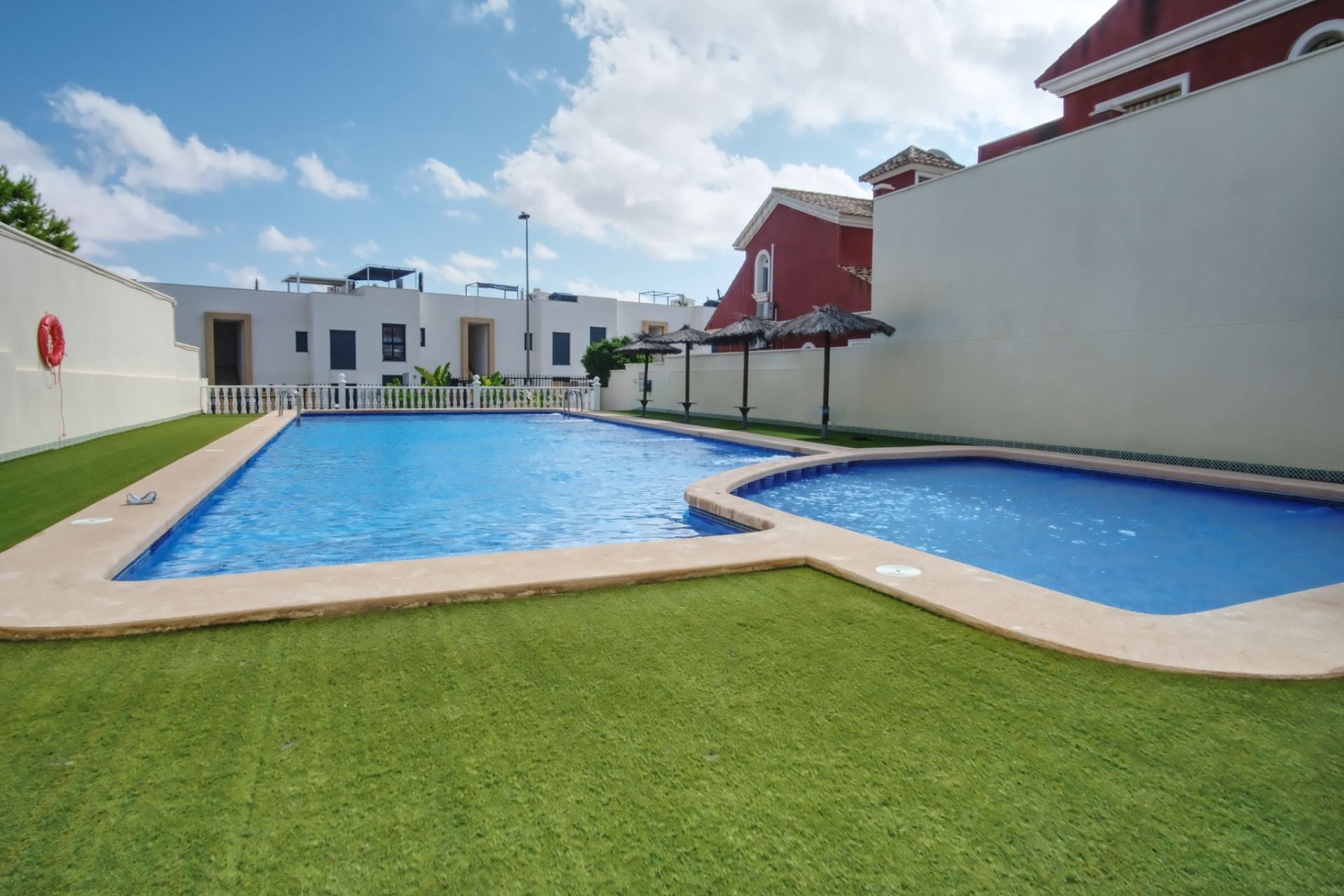 Herverkoop - 3. Semi - Detached Villa - Orihuela Costa