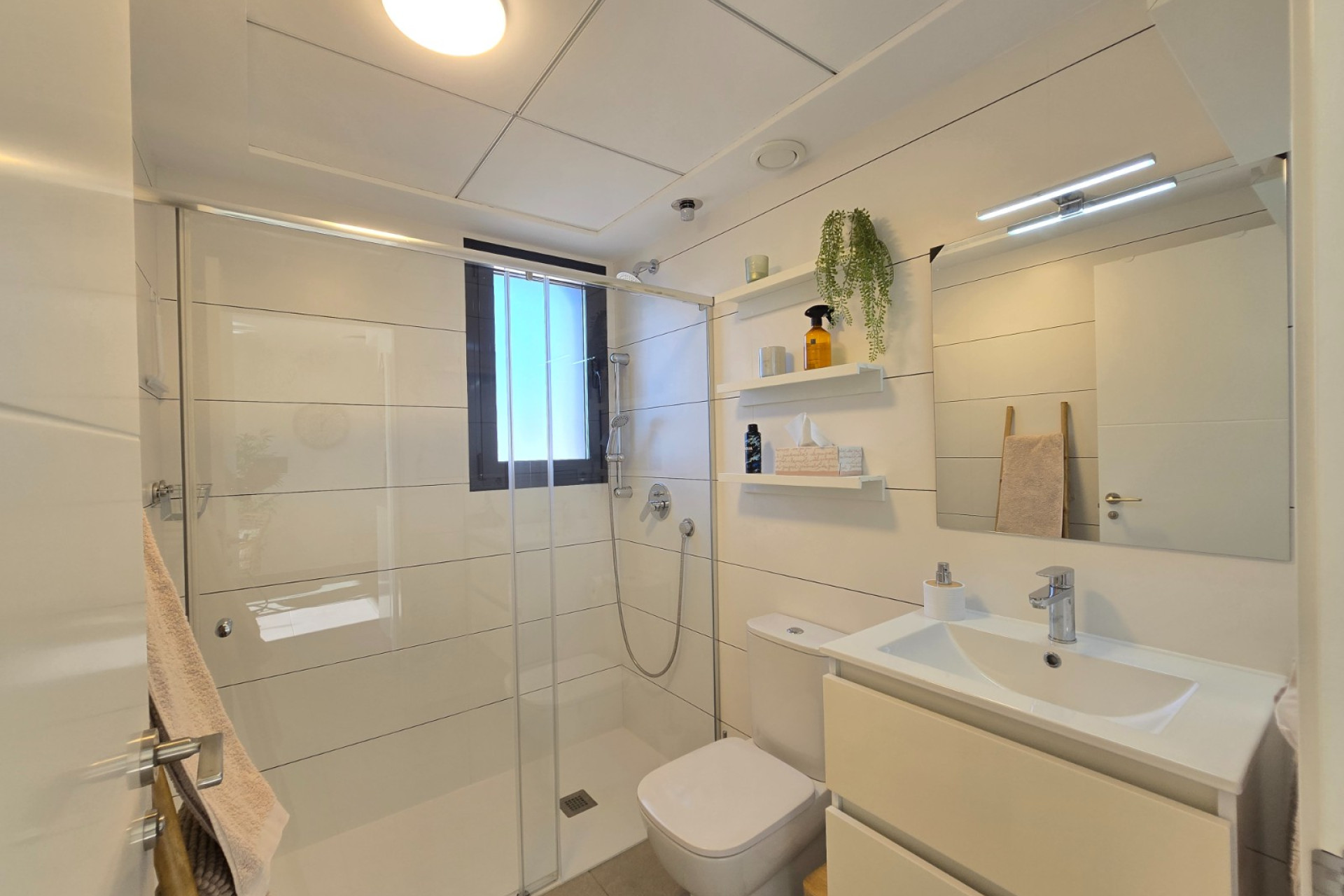 Herverkoop - Apartment / Flat * - Orihuela Costa - Villamartín *