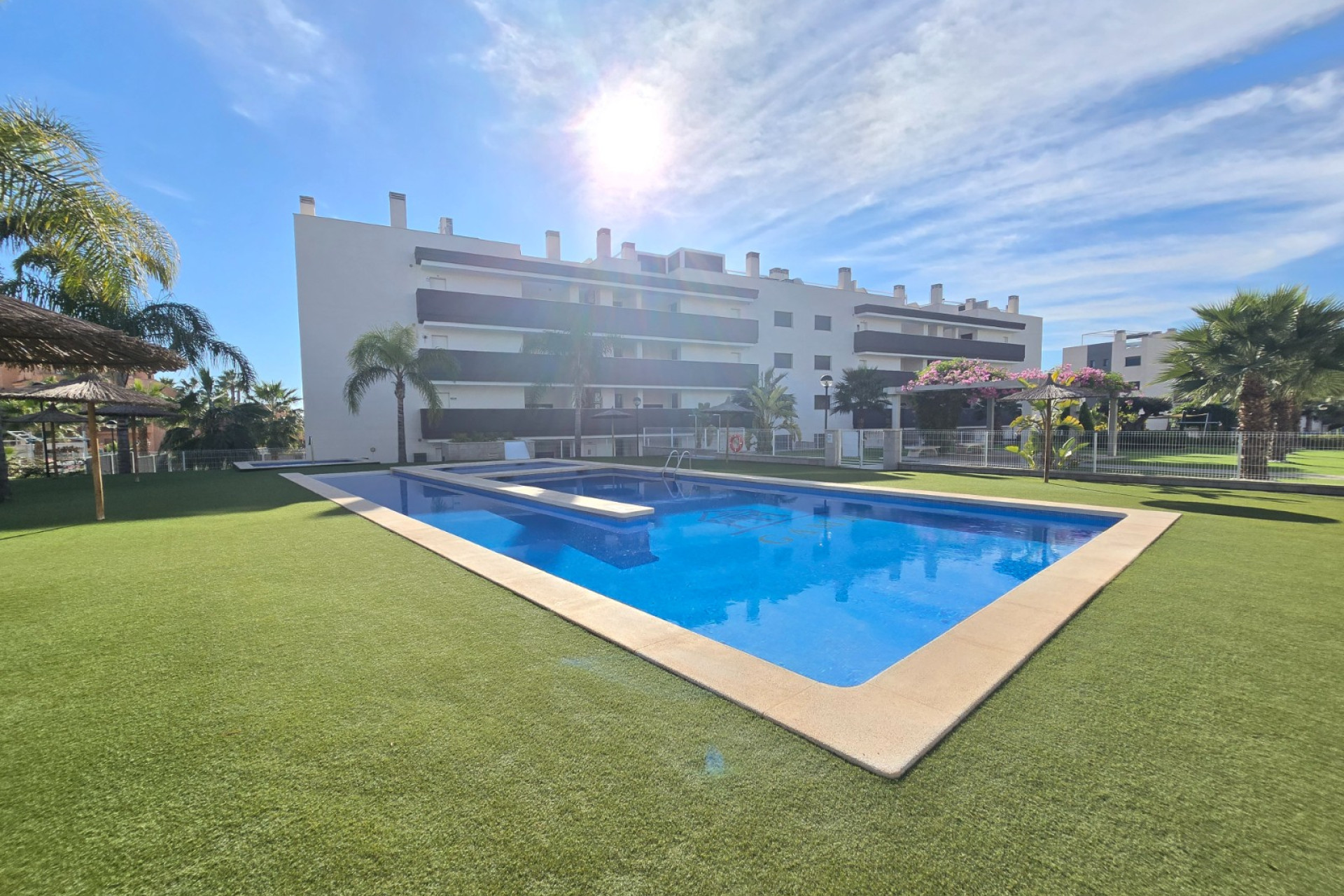 Herverkoop - Apartment / Flat * - Orihuela Costa * - Villamartín *