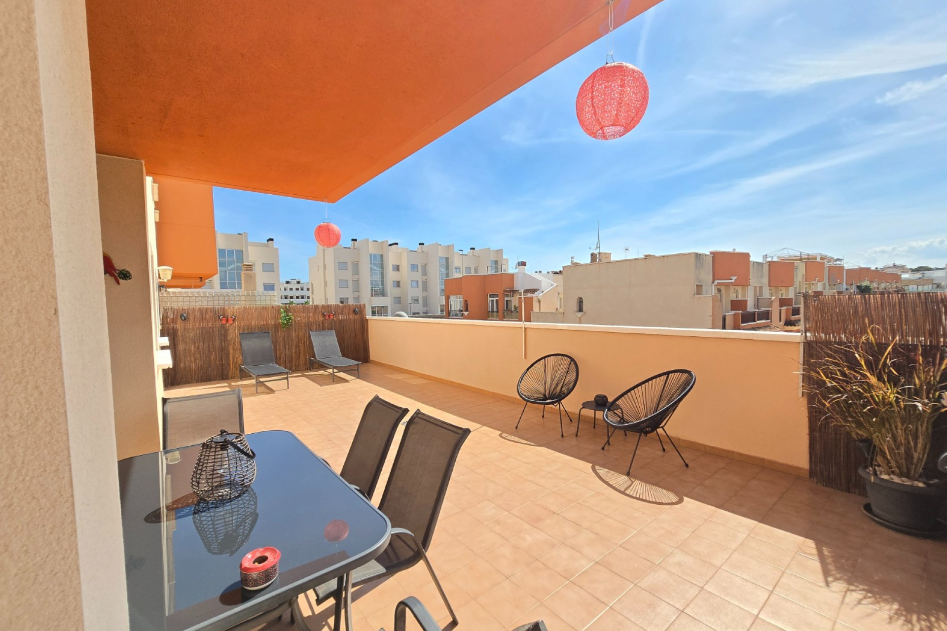 Herverkoop - Apartment / Flat * - Orihuela Costa * - Villamartín *