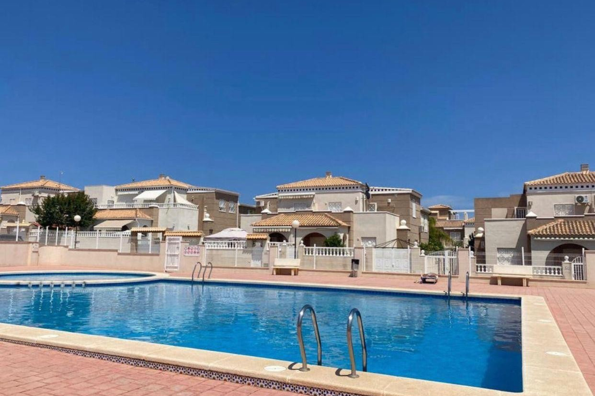 Herverkoop - Quad House - Torrevieja - Nueva Torrevieja