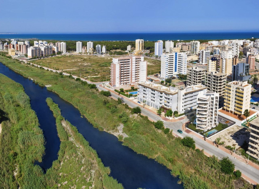 Nouvelle construction - Attique - Guardamar del Segura - Avenida del Puerto