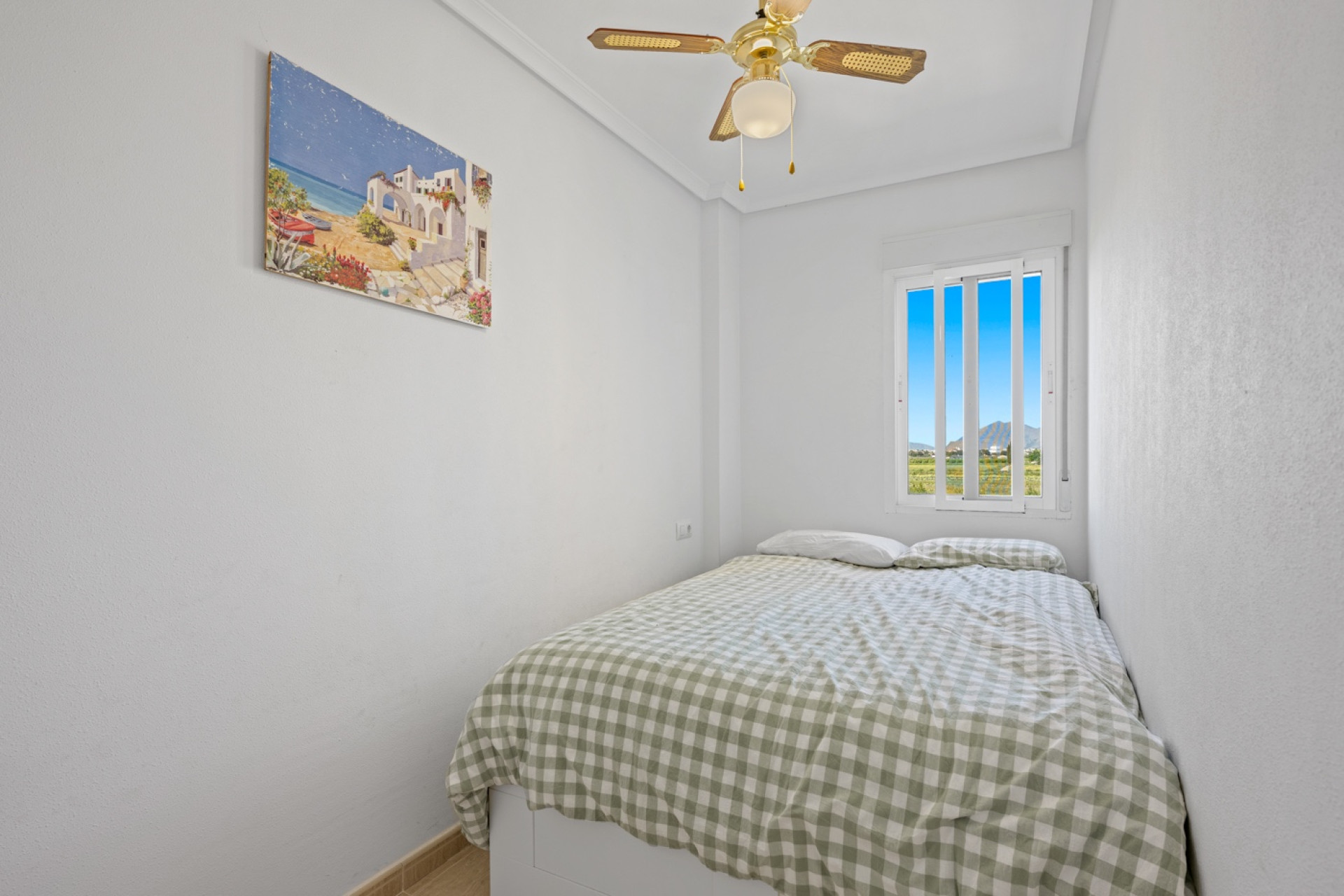 Resale - 1. Apartment / flat - Daya Nueva - Costa Blanca South