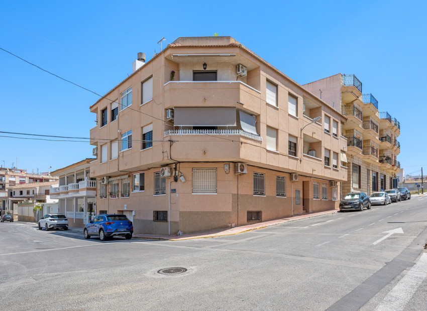 Resale - Apartment - Benijofar