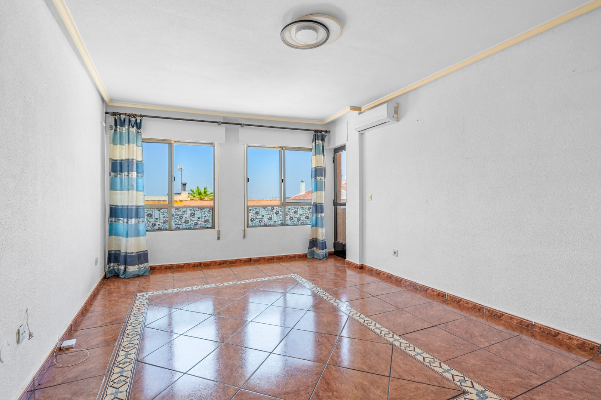 Resale - Apartment - Benijofar