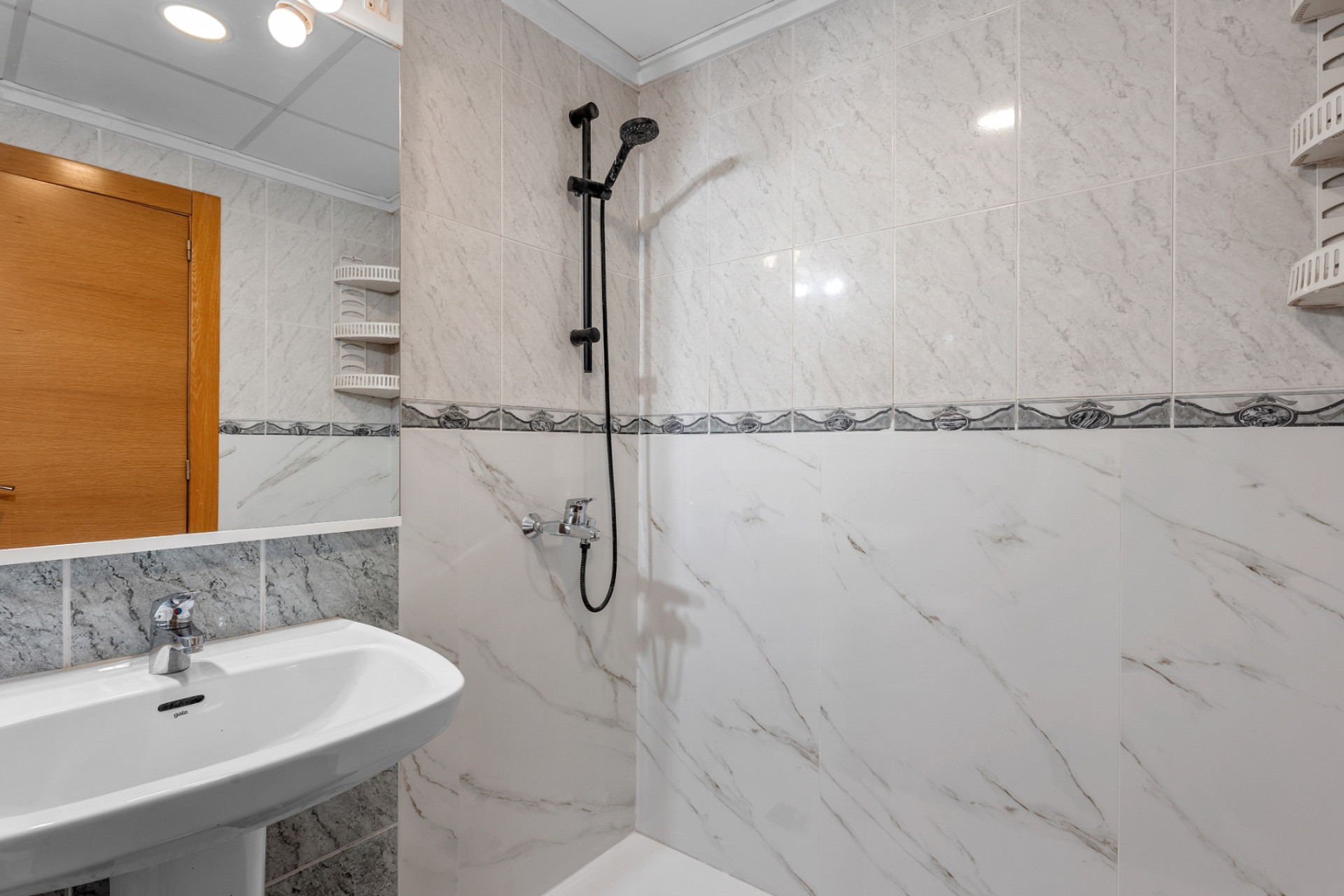Resale - Apartment - Benijofar