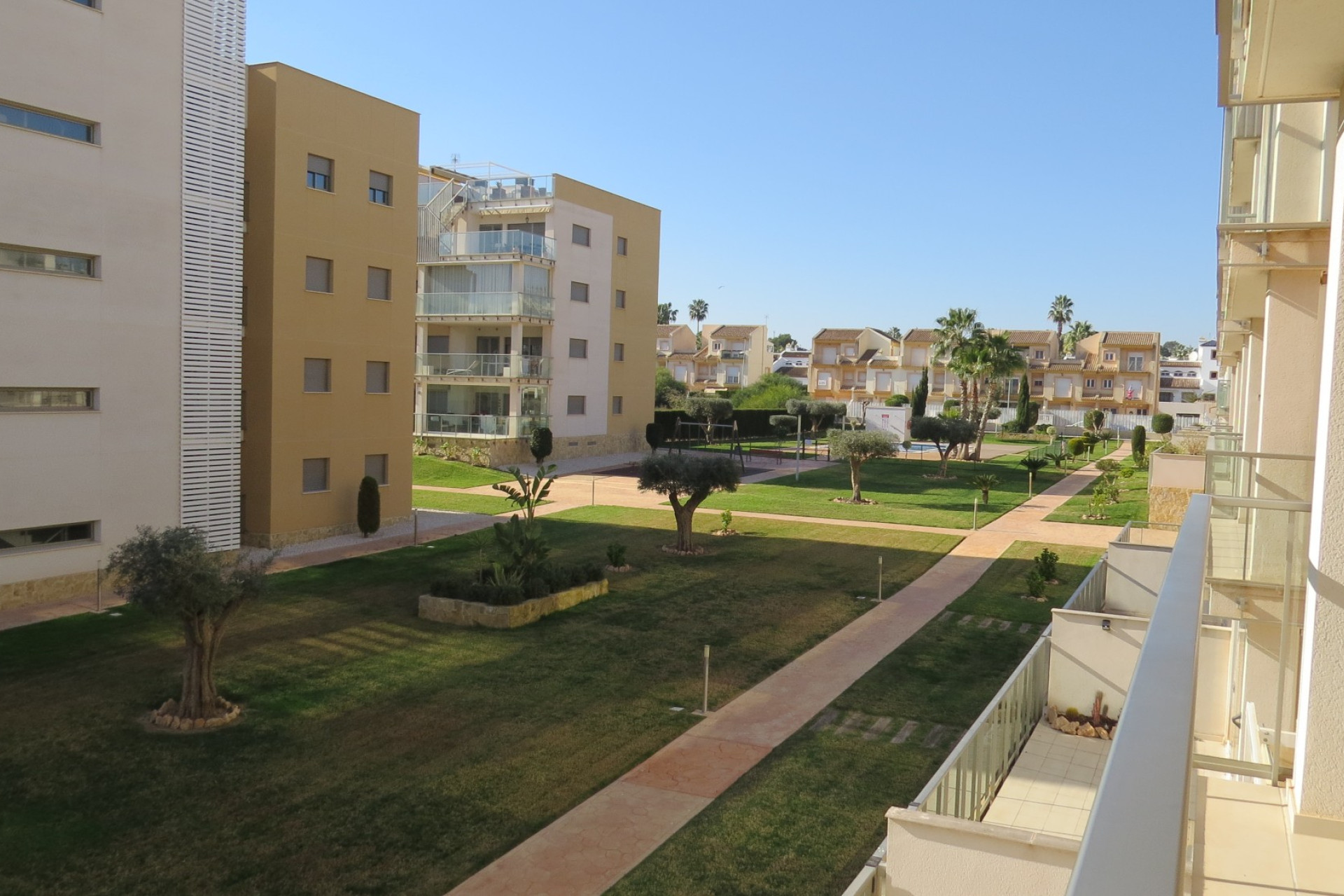 Resale - Apartment / flat - Orihuela Costa - Villamartín