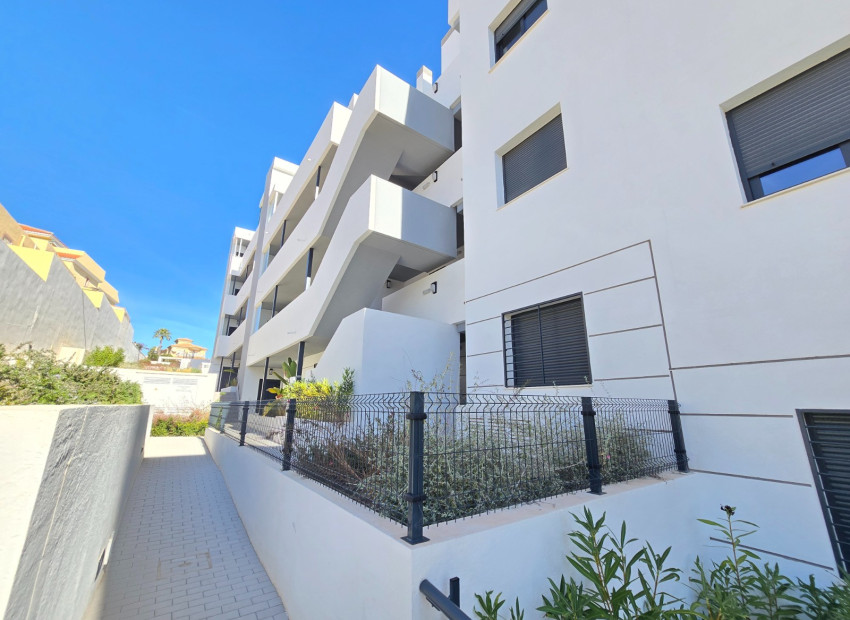 Resale - Apartment / flat - Orihuela Costa - Villamartín