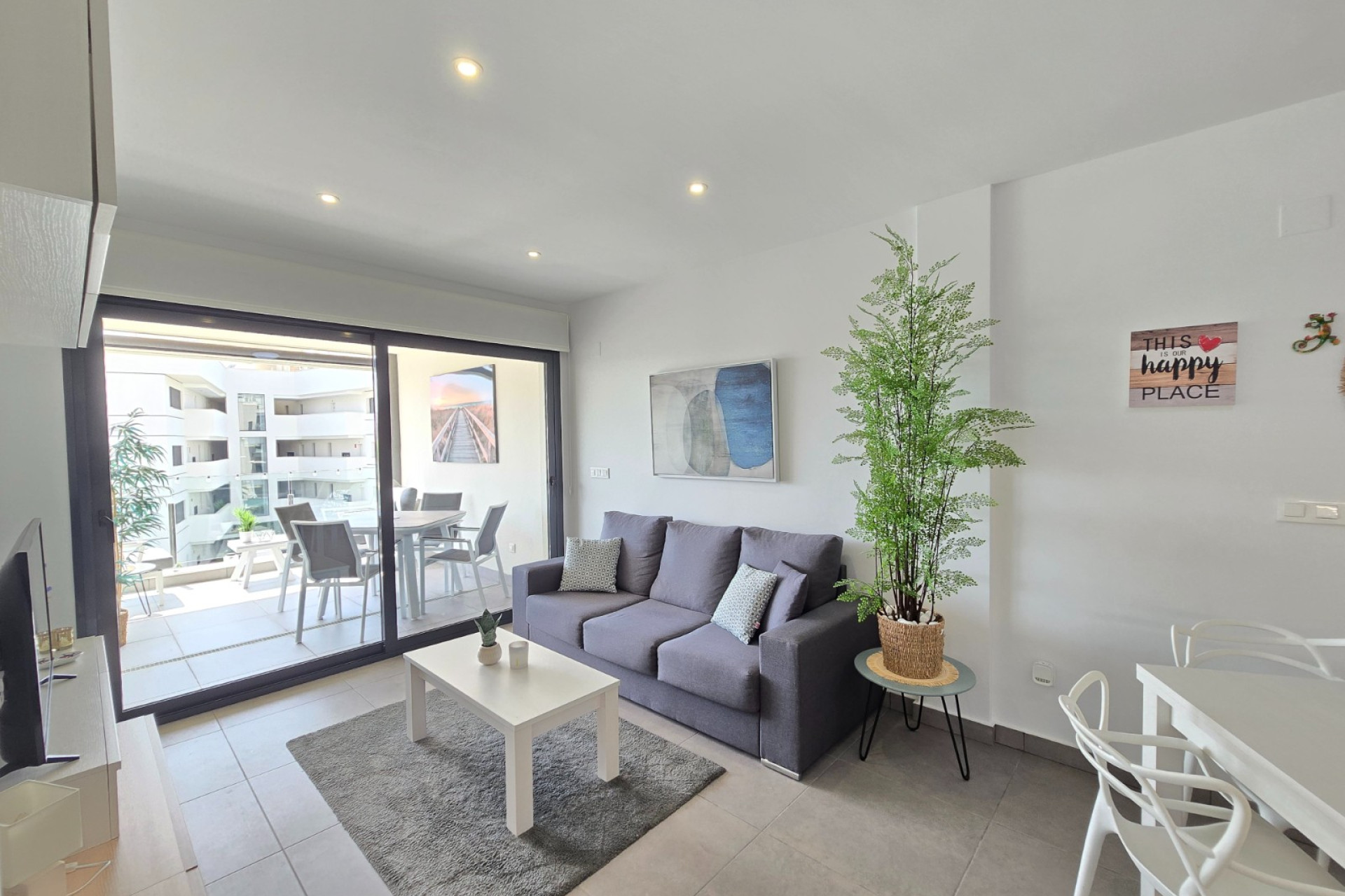 Resale - Apartment / Flat * - Orihuela Costa * - Villamartín *