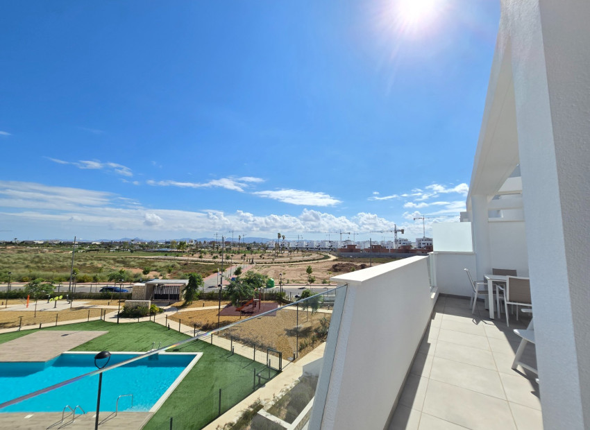 Resale - Apartment / Flat * - Santa Rosalia *