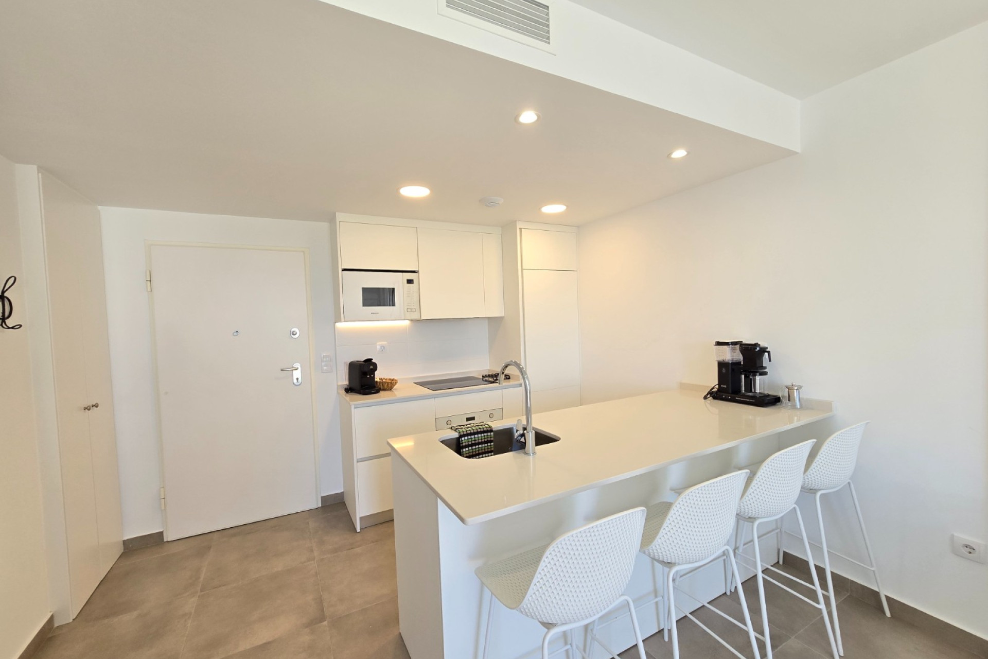 Resale - Apartment / Flat * - Santa Rosalia *