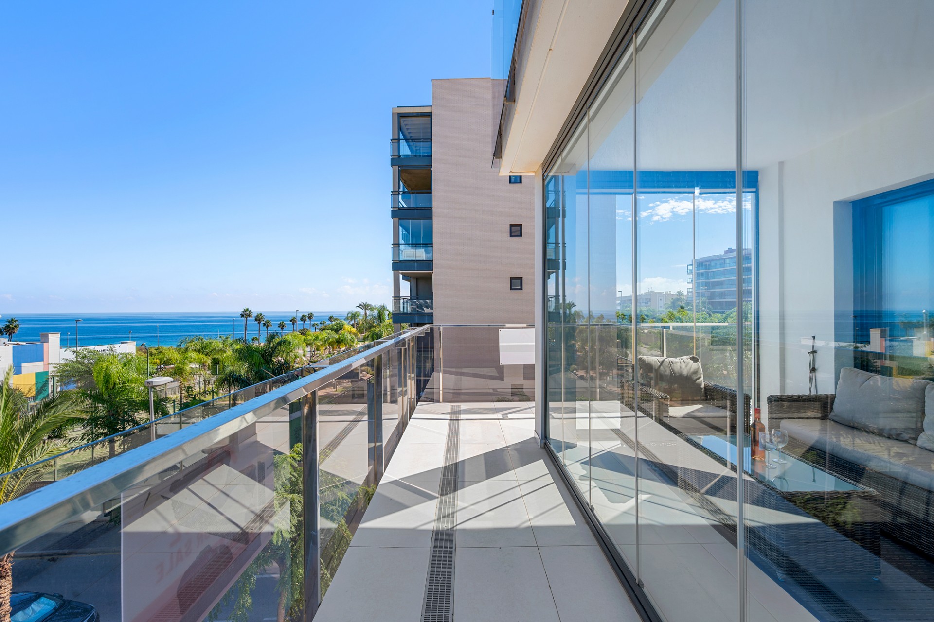 Resale - Apartment - Mil Palmeras