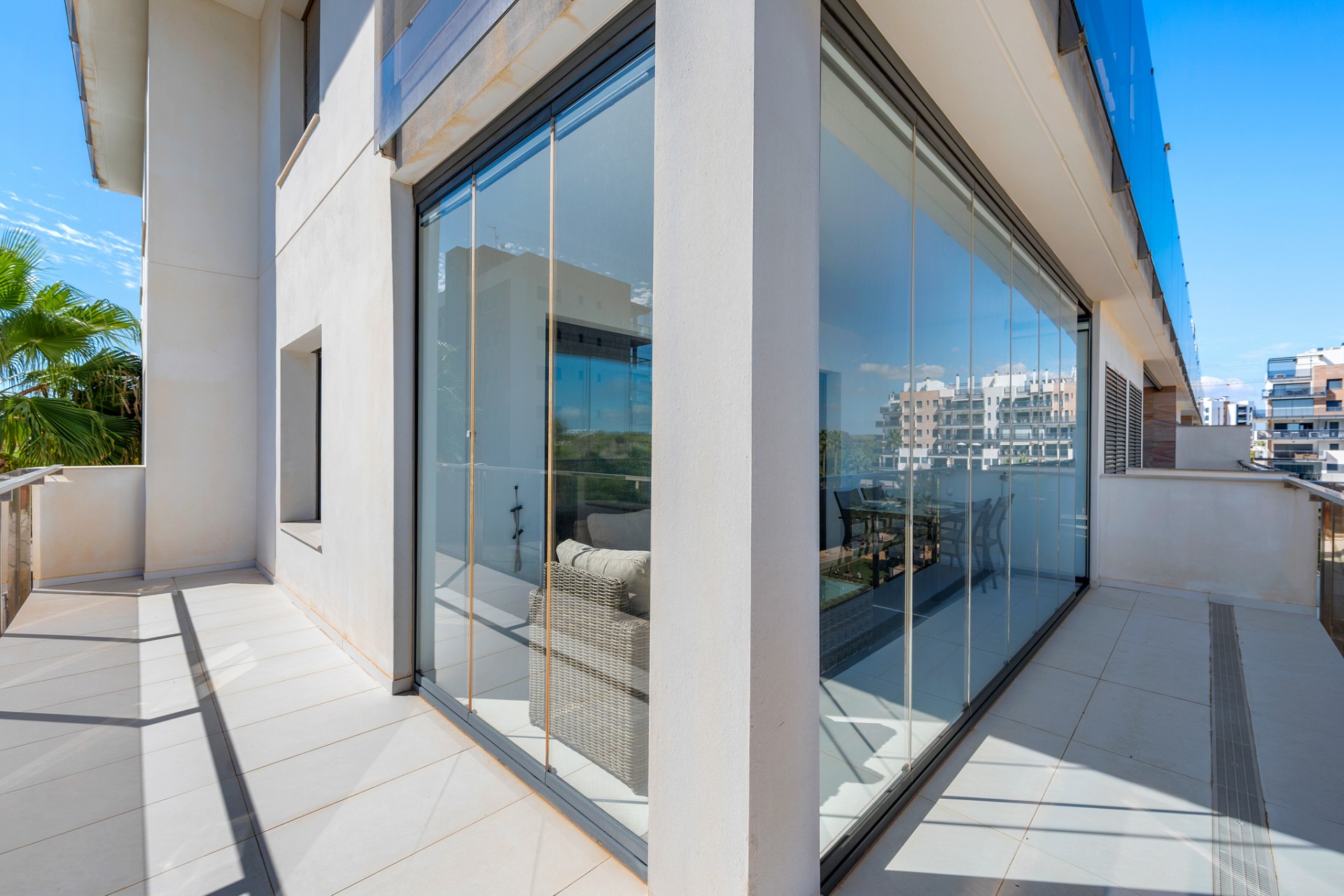 Resale - Apartment - Mil Palmeras