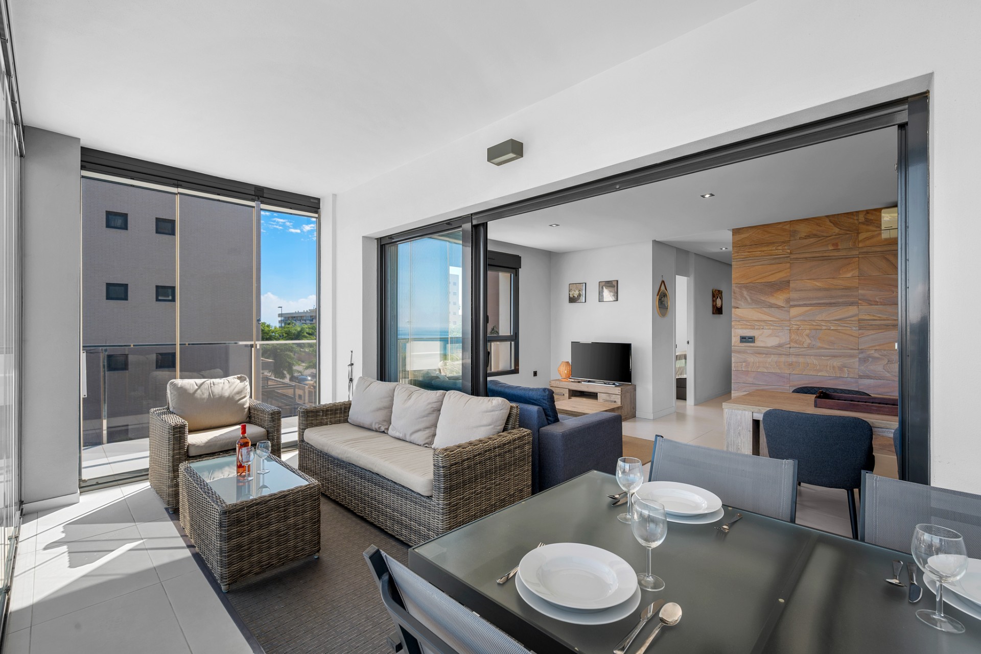 Resale - Apartment - Mil Palmeras