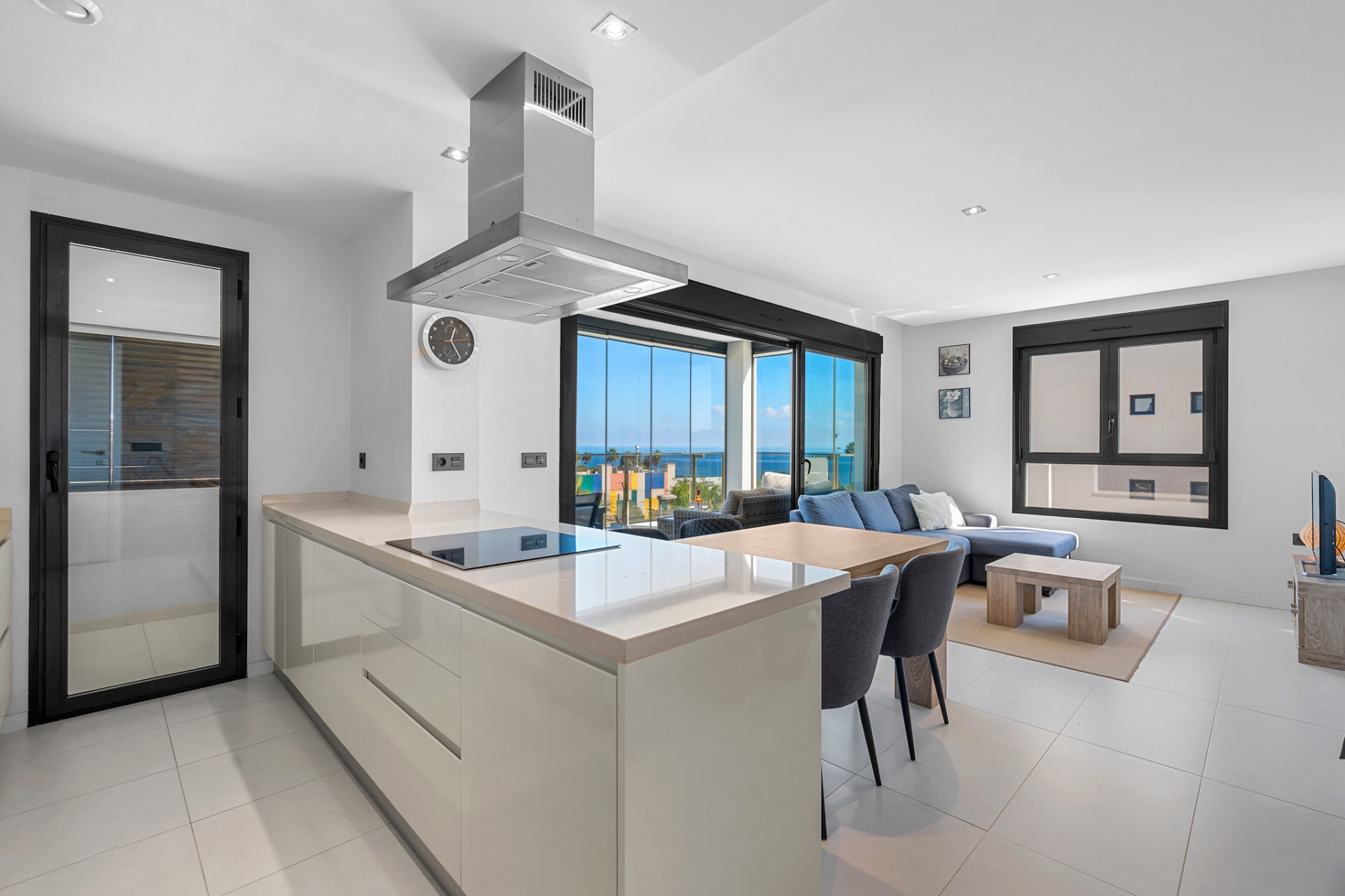 Resale - Apartment - Mil Palmeras