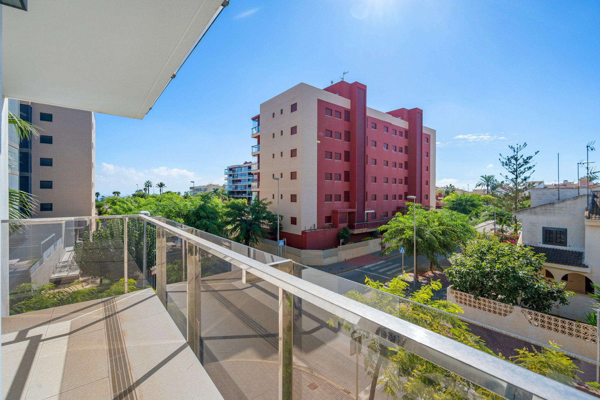 Resale - Apartment - Mil Palmeras