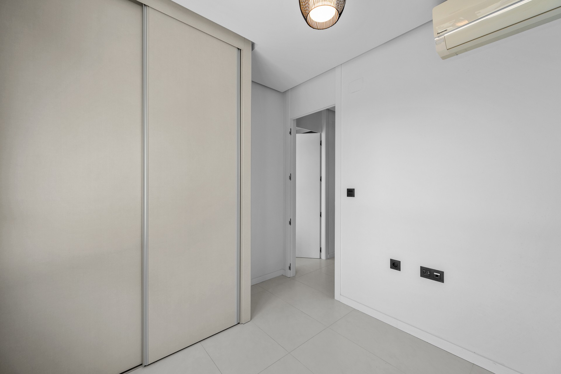 Resale - Apartment - Mil Palmeras