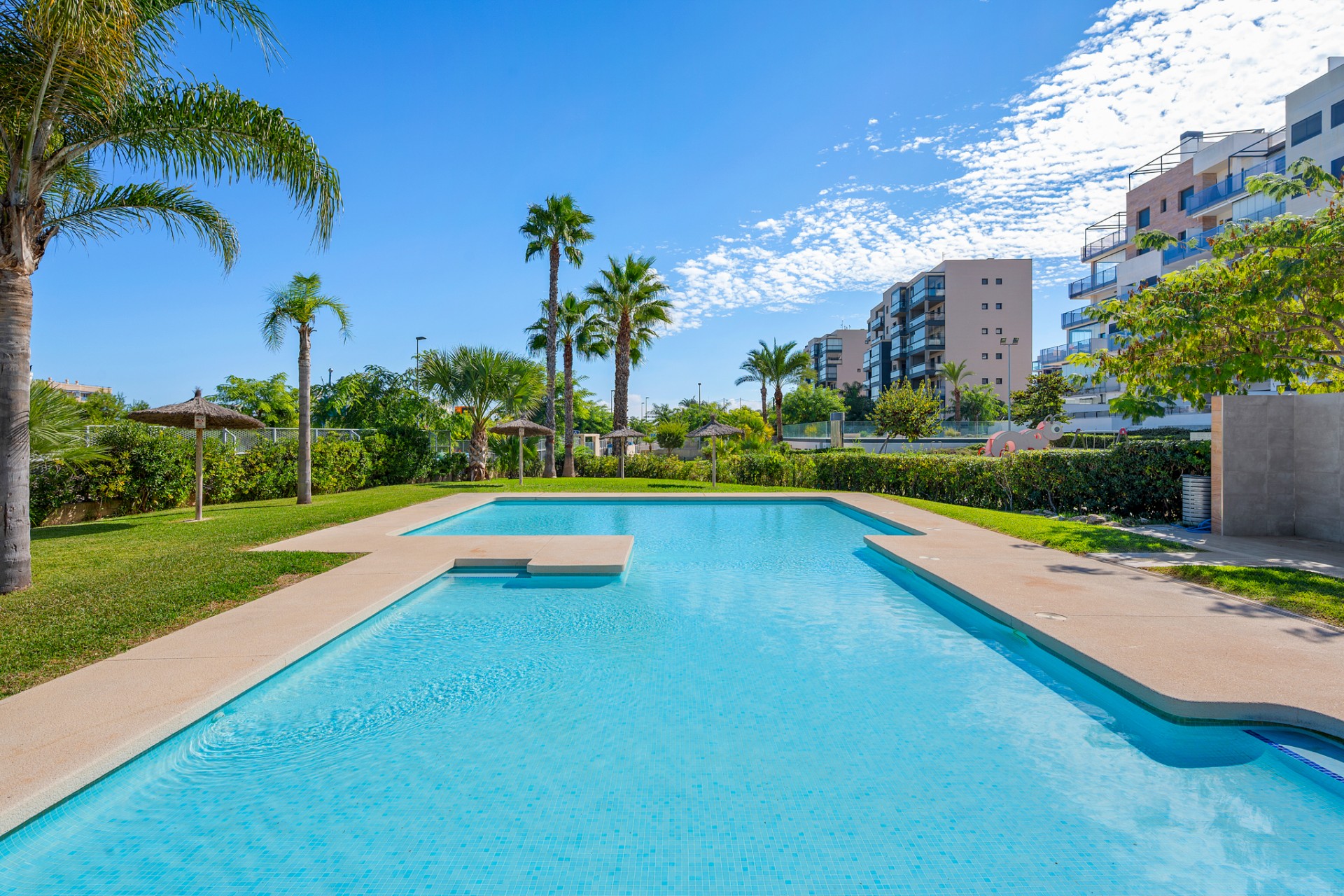 Resale - Apartment - Mil Palmeras