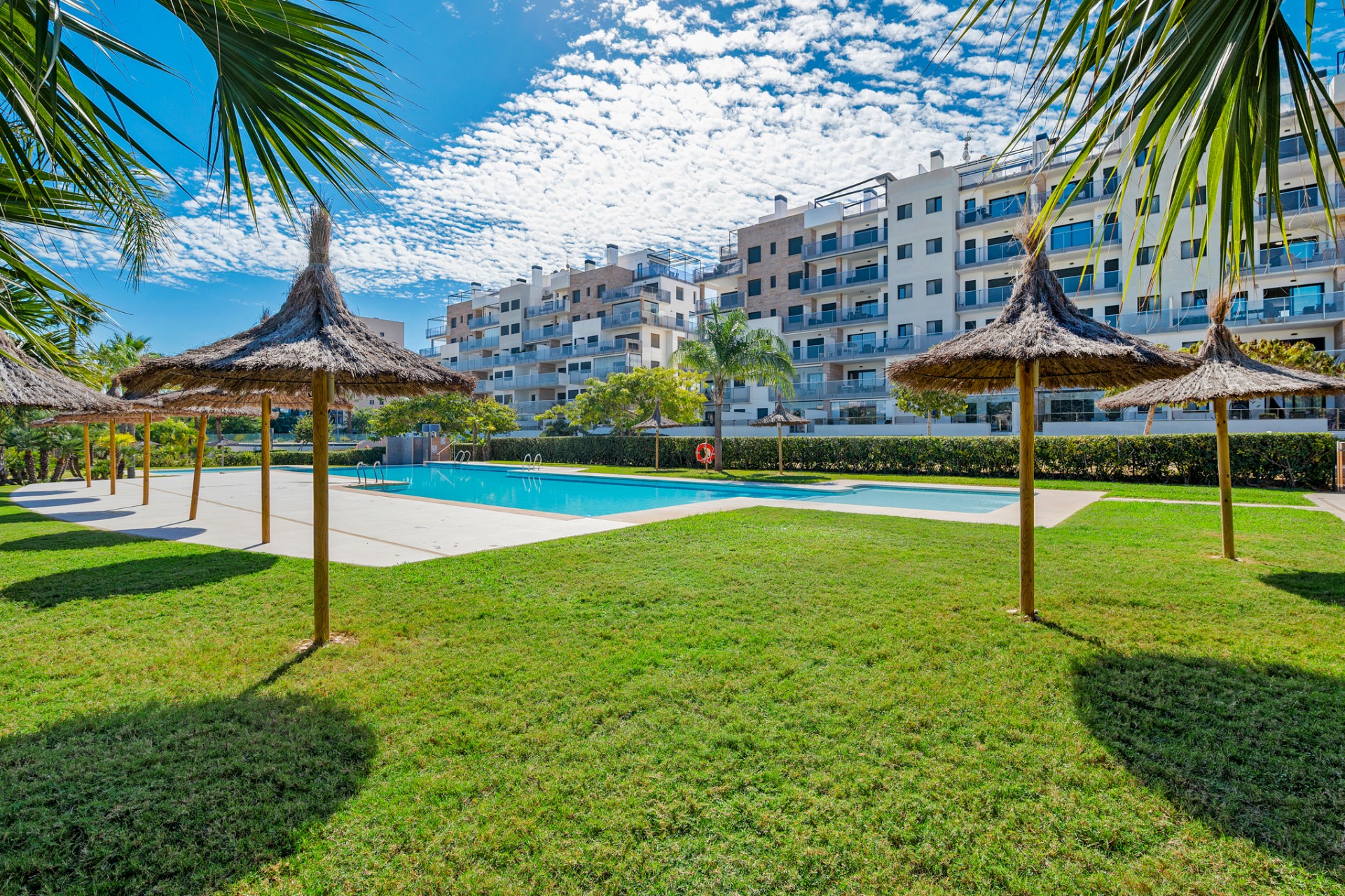 Resale - Apartment - Mil Palmeras