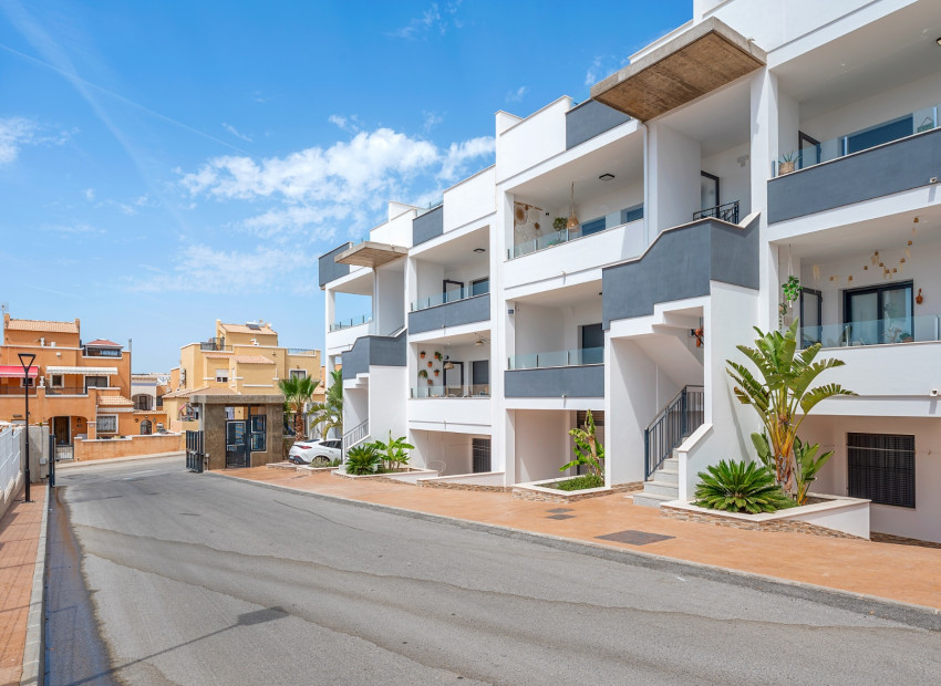 Resale - Apartment - Orihuela Costa - Los Altos
