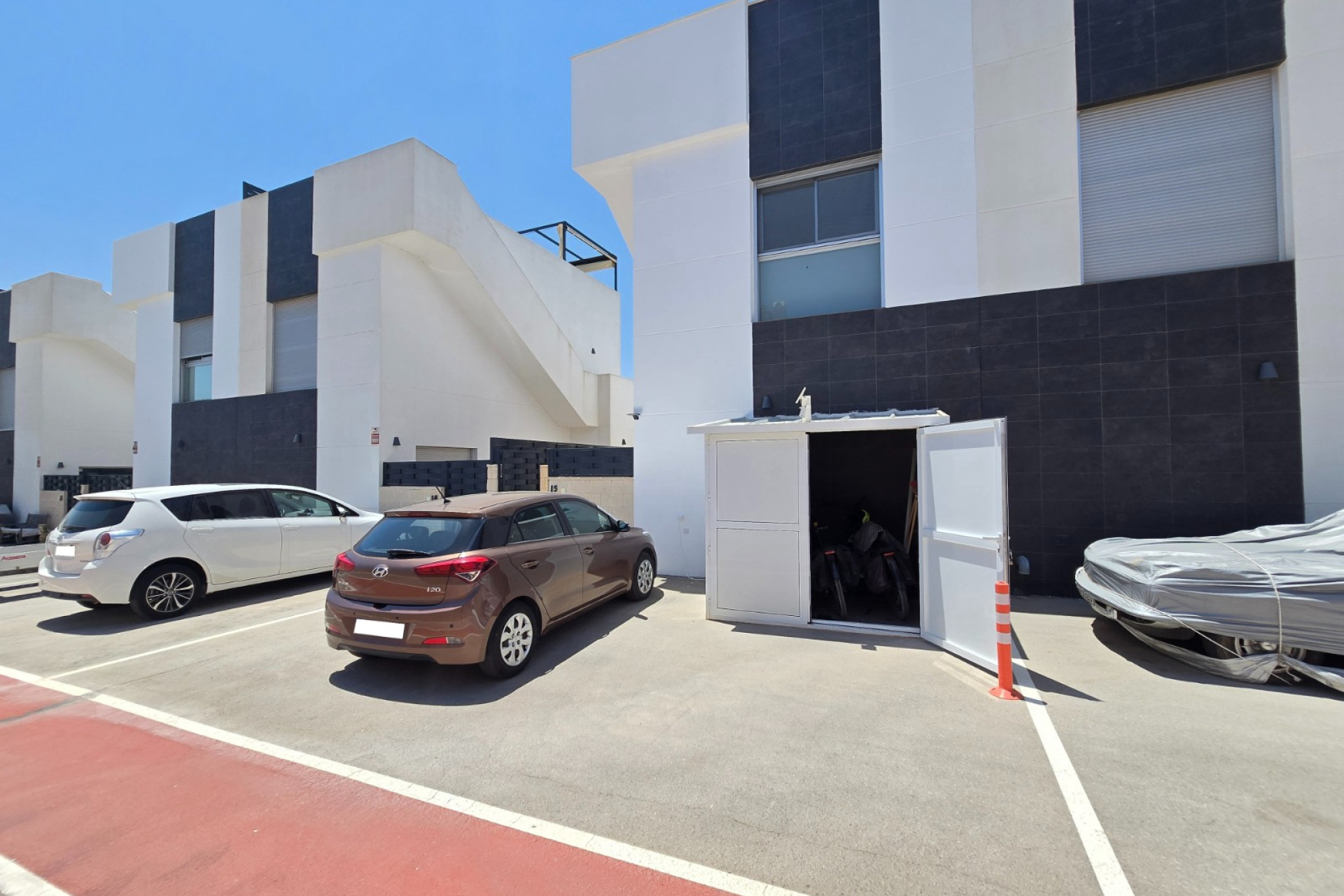 Resale - Villa * - Ciudad Quesada * - Doña Pepa *