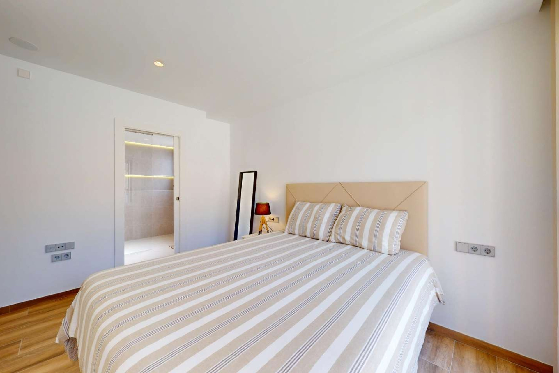 Resale - Villa - Monforte del Cid - Font del Llop