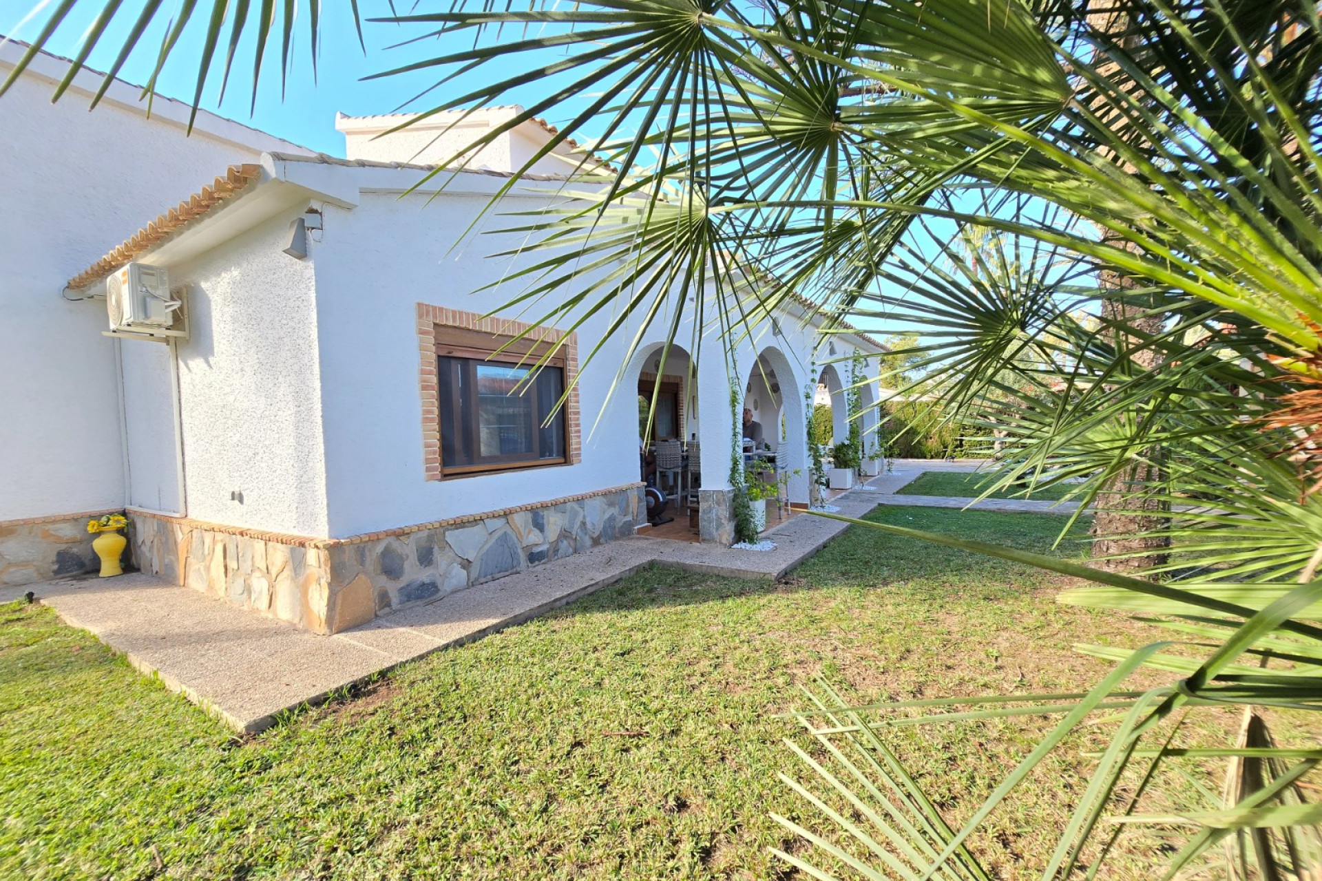 Resale - Villa * - Orihuela Costa * - Cabo Roig *