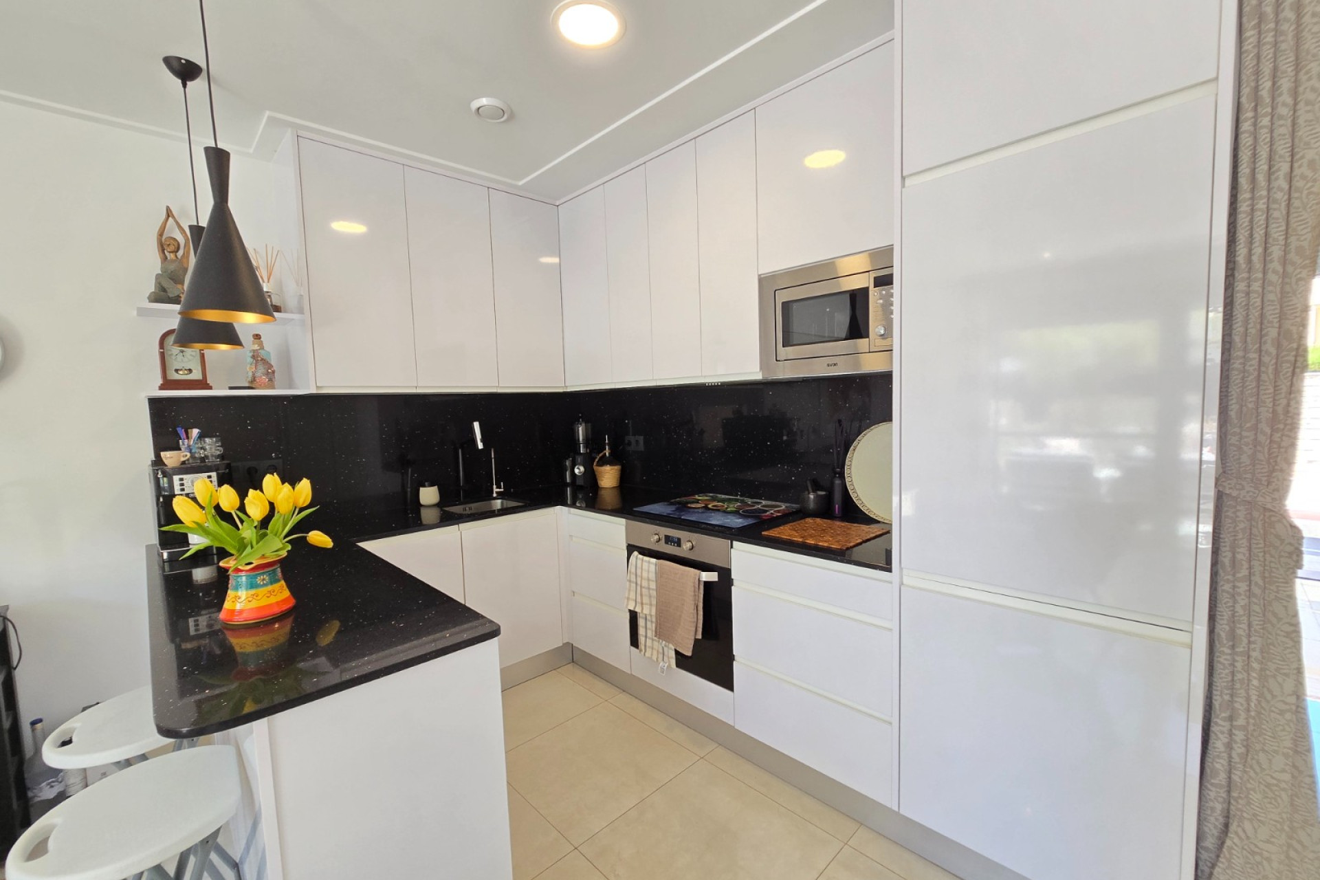 Revente - Townhouse * - Ciudad Quesada * - Doña Pepa *