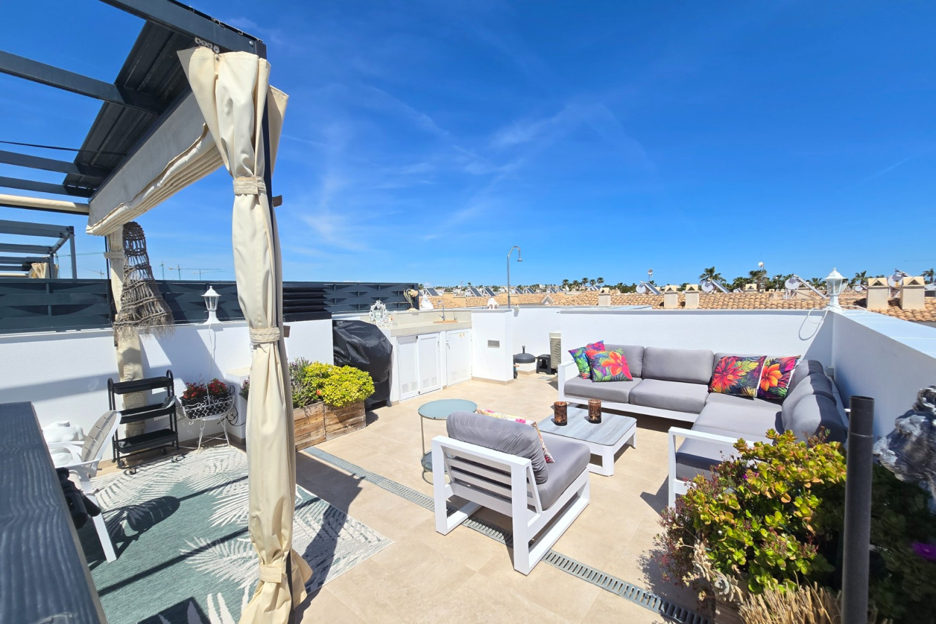 Revente - Townhouse * - Ciudad Quesada * - Doña Pepa *