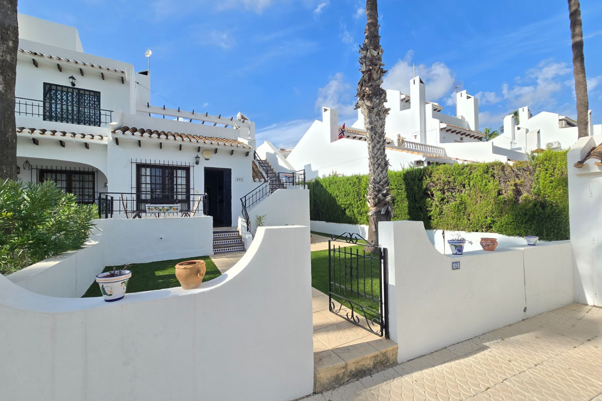 Revente - Townhouse * - Villamartin * - Los Dolses *