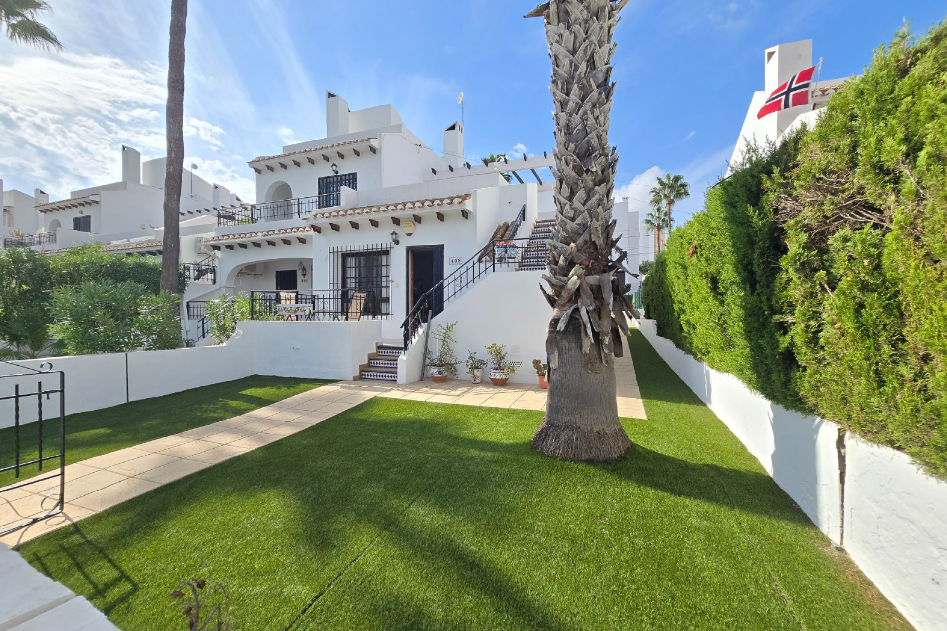 Revente - Townhouse * - Villamartin * - Los Dolses *