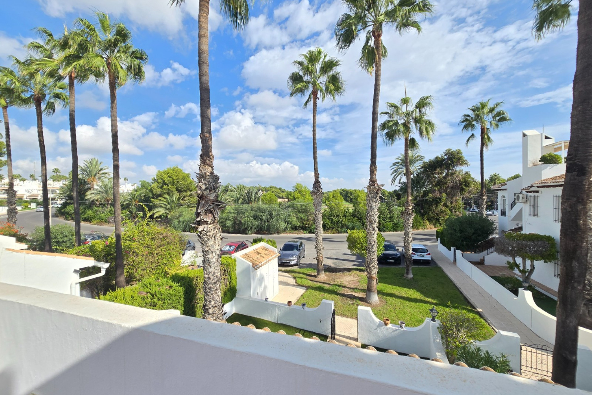 Revente - Townhouse * - Villamartin * - Los Dolses *
