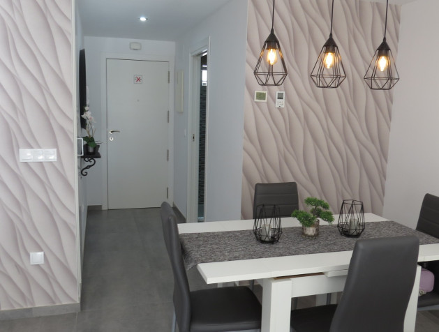 Resale - Apartment / flat - Orihuela Costa - Villamartín