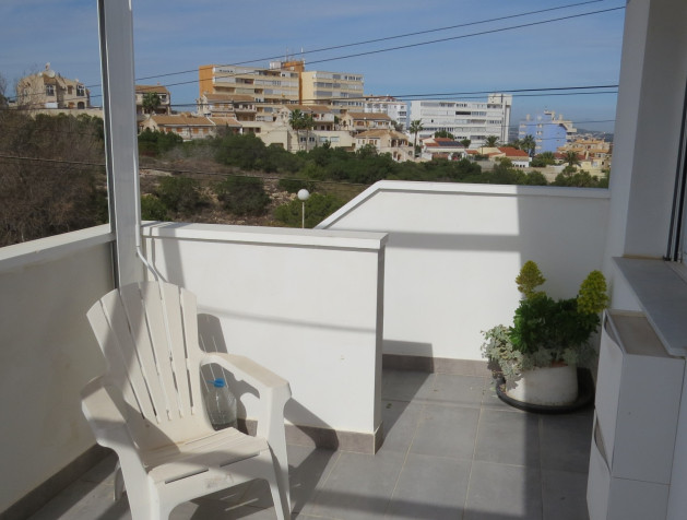 Resale - Apartment / flat - Torrevieja - Center