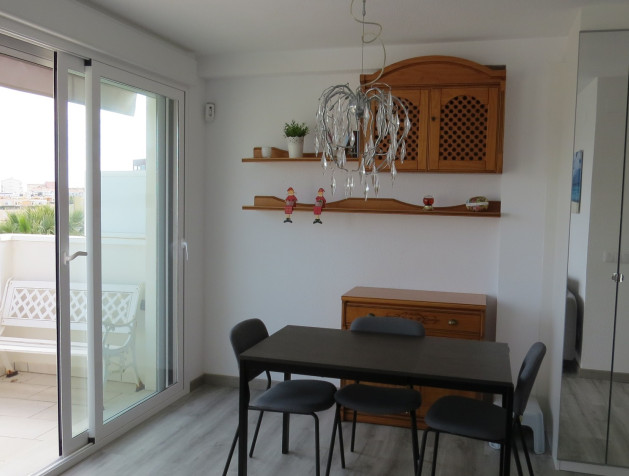 Resale - Apartment / flat - Torrevieja - Center