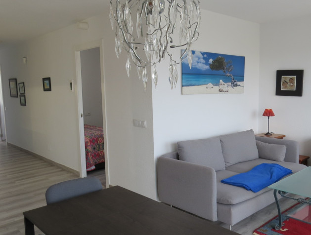 Resale - Apartment / flat - Torrevieja - Center