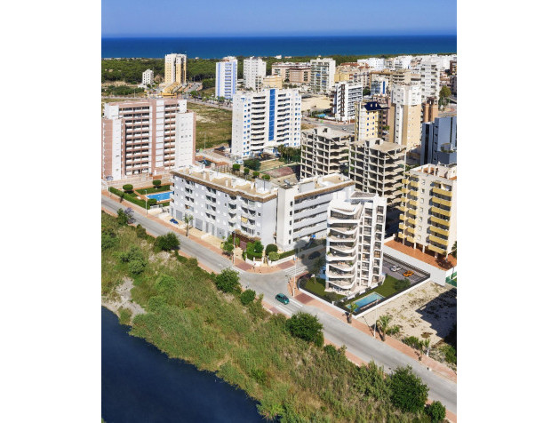 Nouvelle construction - Attique - Guardamar del Segura - Avenida del Puerto