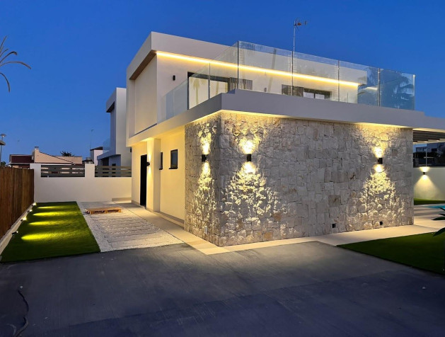 Nouvelle construction - Town House - Orihuela Costa - Montezenia