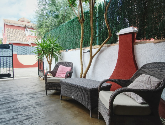 Herverkoop - 3. Semi - Detached Villa - Orihuela Costa