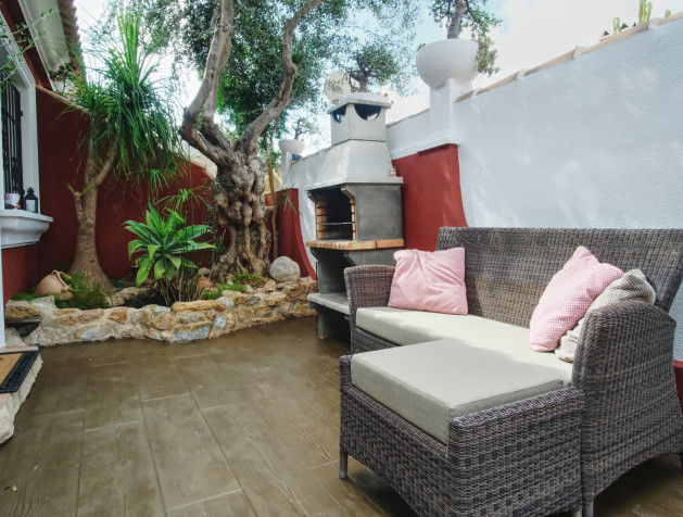 Herverkoop - 3. Semi - Detached Villa - Orihuela Costa