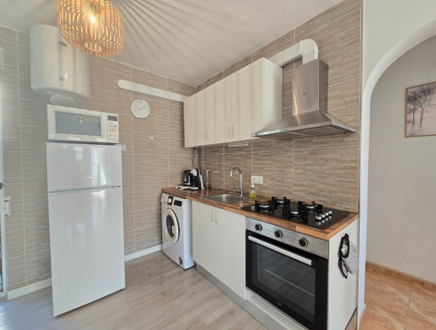 Herverkoop - Apartment - Top Floor Apartment - Torrevieja - El limonar