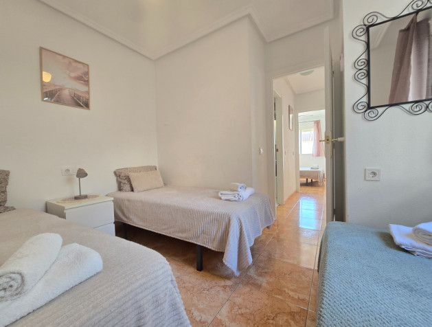 Herverkoop - Apartment - Top Floor Apartment - Torrevieja - El limonar