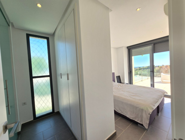 Resale - Apartment / flat - Orihuela Costa - Los Dolses