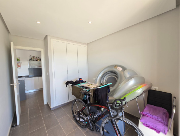 Resale - Apartment / flat - Orihuela Costa - Los Dolses