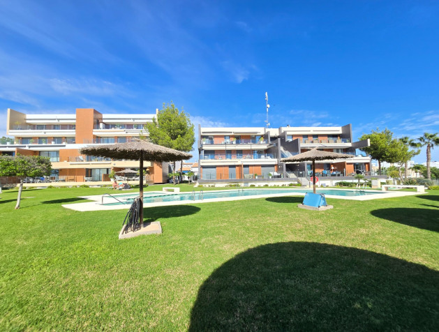 Resale - Apartment / flat - Orihuela Costa - Los Dolses