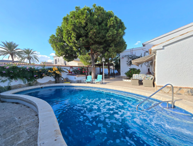 Herverkoop - Villa - Orihuela Costa - Cabo Roig