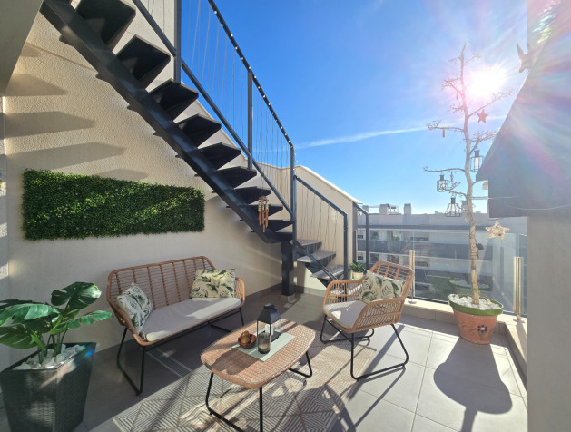 Herverkoop - Apartment / Flat * - Orihuela Costa - Villamartín *