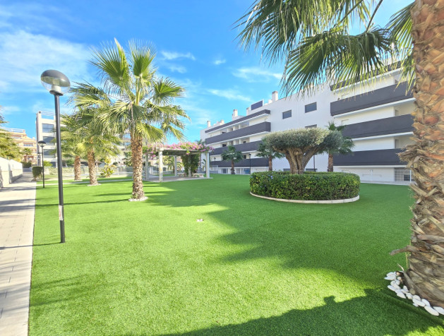 Herverkoop - Apartment / Flat * - Orihuela Costa - Villamartín *