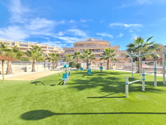Herverkoop - Apartment / Flat * - Orihuela Costa - Villamartín *